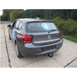 ATTELAGE BMW Serie 1 2011- (F20) 5 Portes - COL DE CYGNE - attache remorque BRINK-THULE