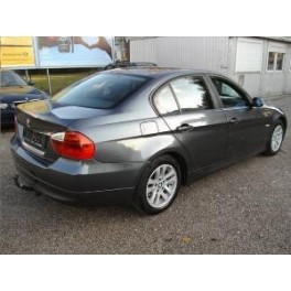 ATTELAGE BMW Serie 3 Berline 2005-2012 (E90) (Sauf 335d/335i) - Col de cygne - attache remorque BRINK-THULE
