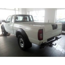 ATTELAGE NISSAN NP300 KING-CAB 2008- (D22 inclus Single Cab) - rotule equerre - attache remorque BRINK-THULE